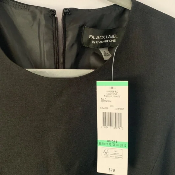 Black dress - Picture 5 of 6